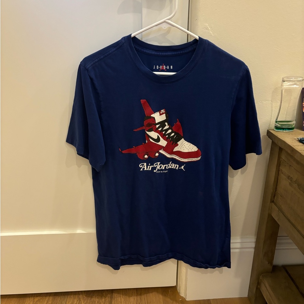 Jordan Shoe T-shirt Blue Red White Men’s Medium